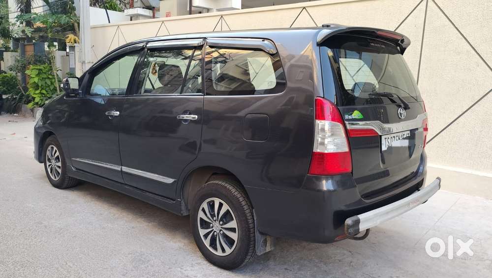 Toyota Innova 2.5 V 7 Str, 2015, Diesel