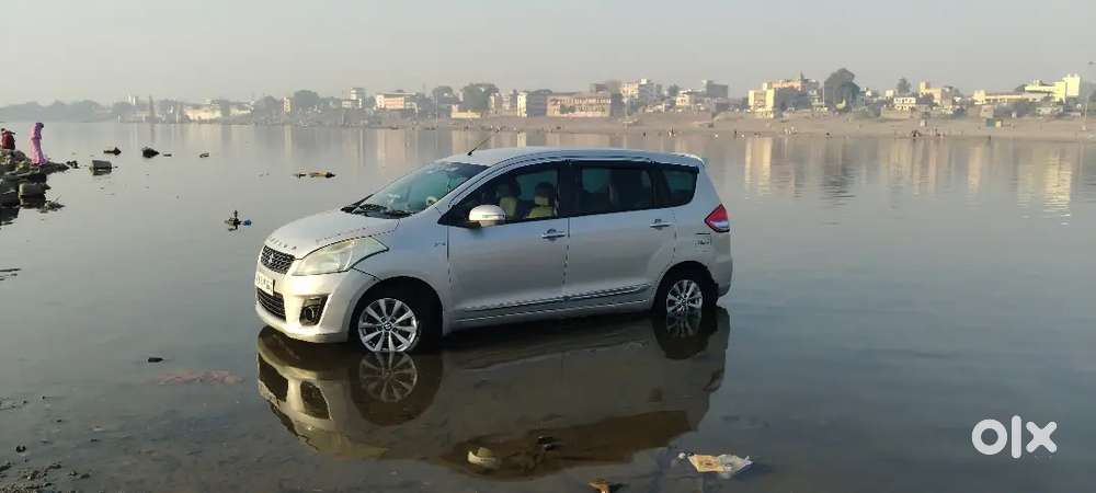 Maruti Suzuki Ertiga 2014 Diesel 122000 Km Driven