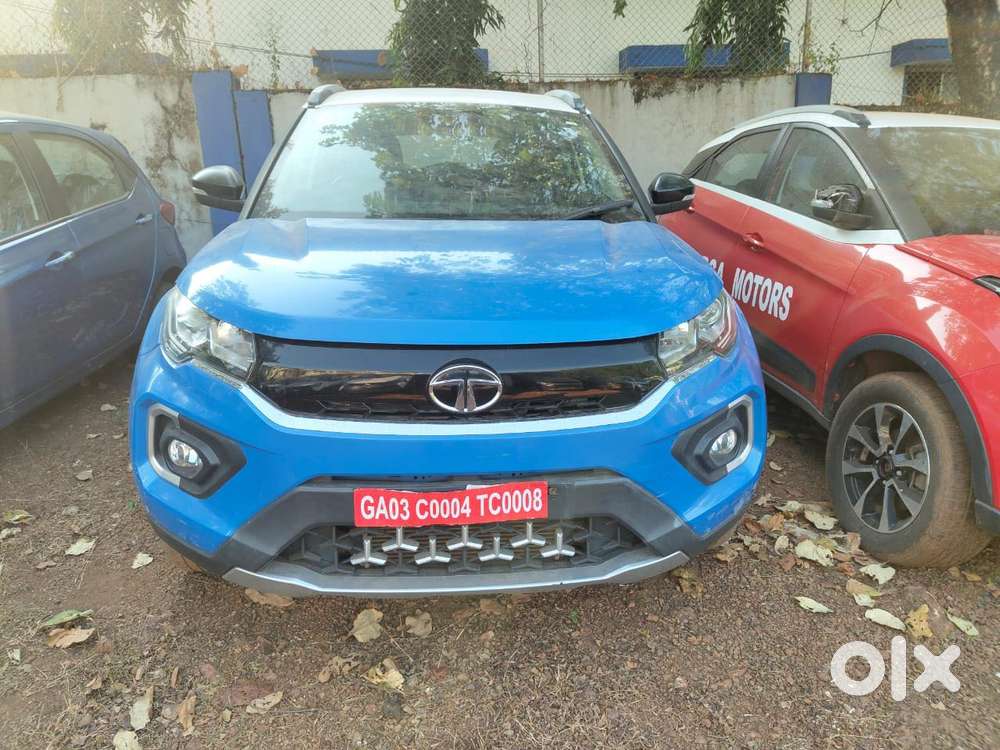 Tata Nexon 1.2 Revotron Xza Plus (o) Dual Tone, 2020, Petrol