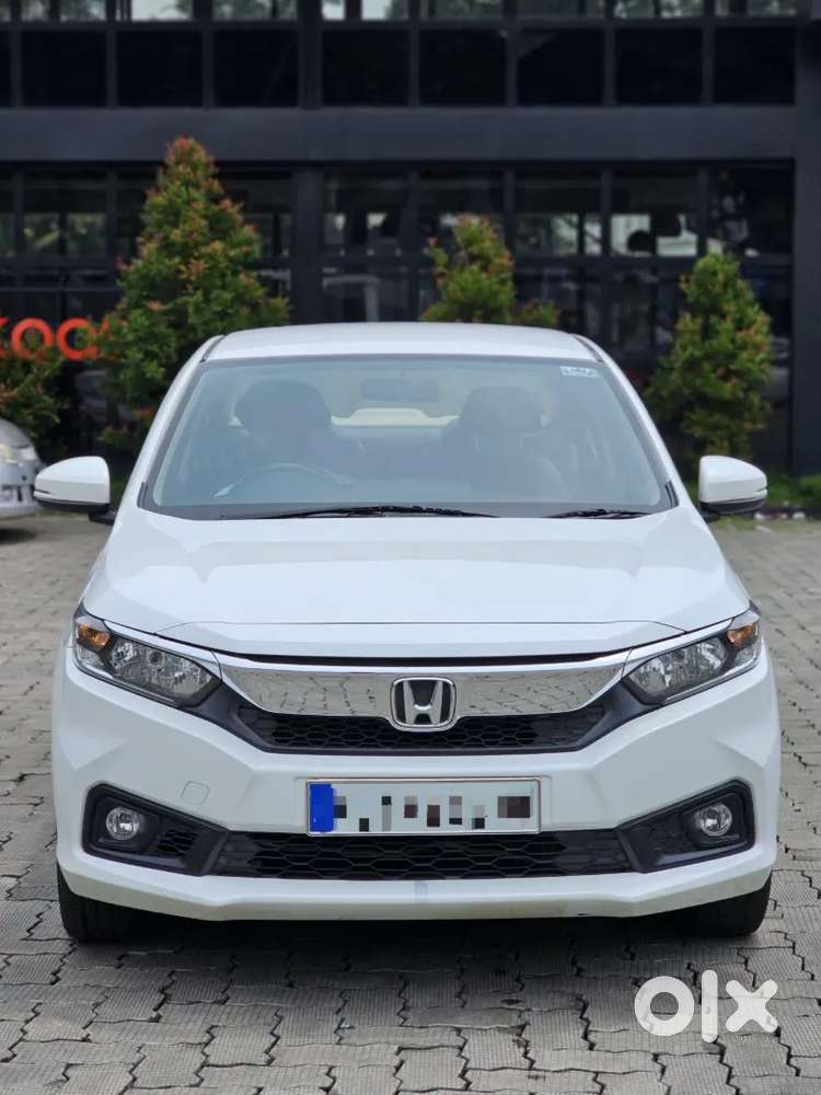 Honda Amaze 2018 Petrol Well Maintained