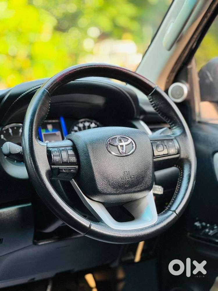 Toyota Fortuner 3.0 4x2 Automatic, 2016, Diesel