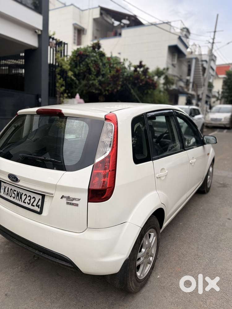 Ford Figo Diesel Titanium, 2011, Diesel