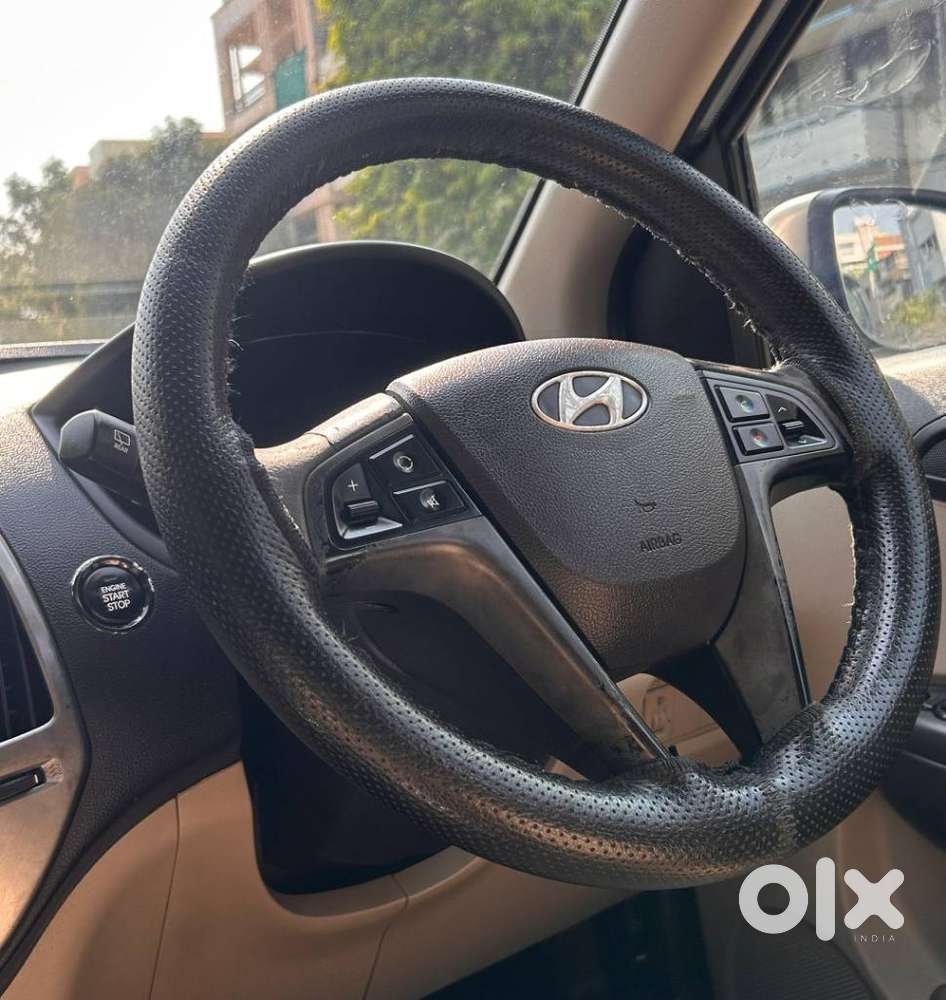 Hyundai I20 Petrol Asta Option, 2013, Petrol