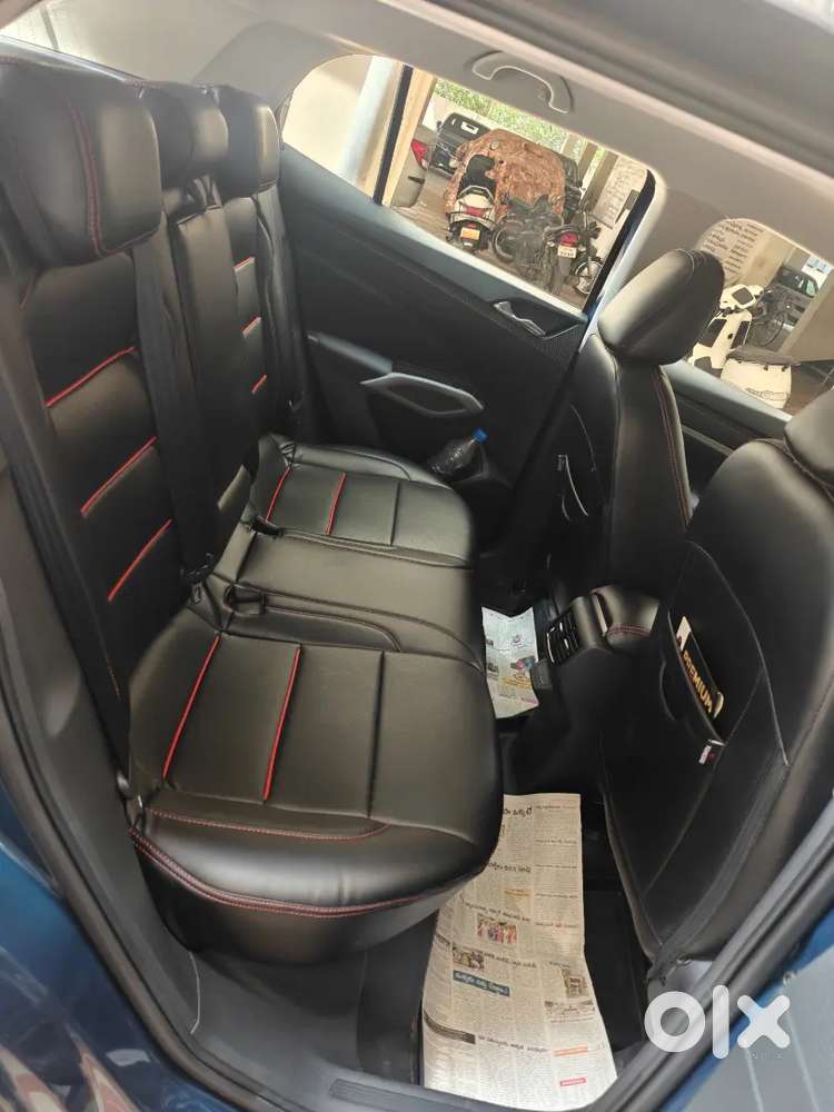 Skoda Kylaq Signature Plus Lava Blue Driven Only 4800