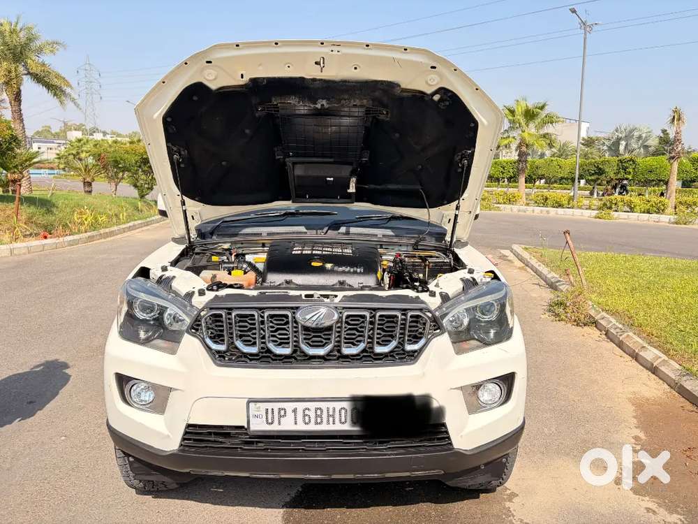 Mahindra Scorpio S6 Plus 2016