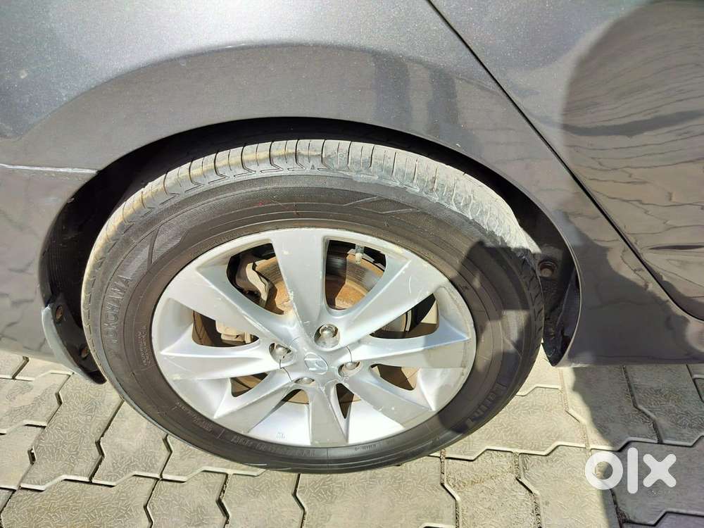 Hyundai Verna Fluidic 1.6 Crdi Sx Opt, 2012, Diesel