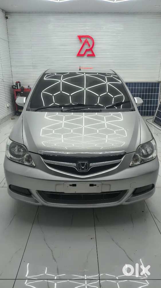 Dolphin Facelift Model