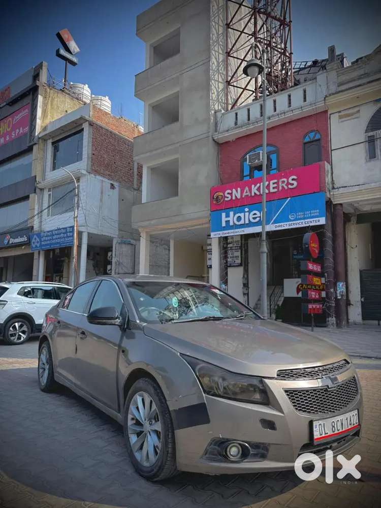 Chevrolet Cruze 2011 Diesel 130000 Km Driven