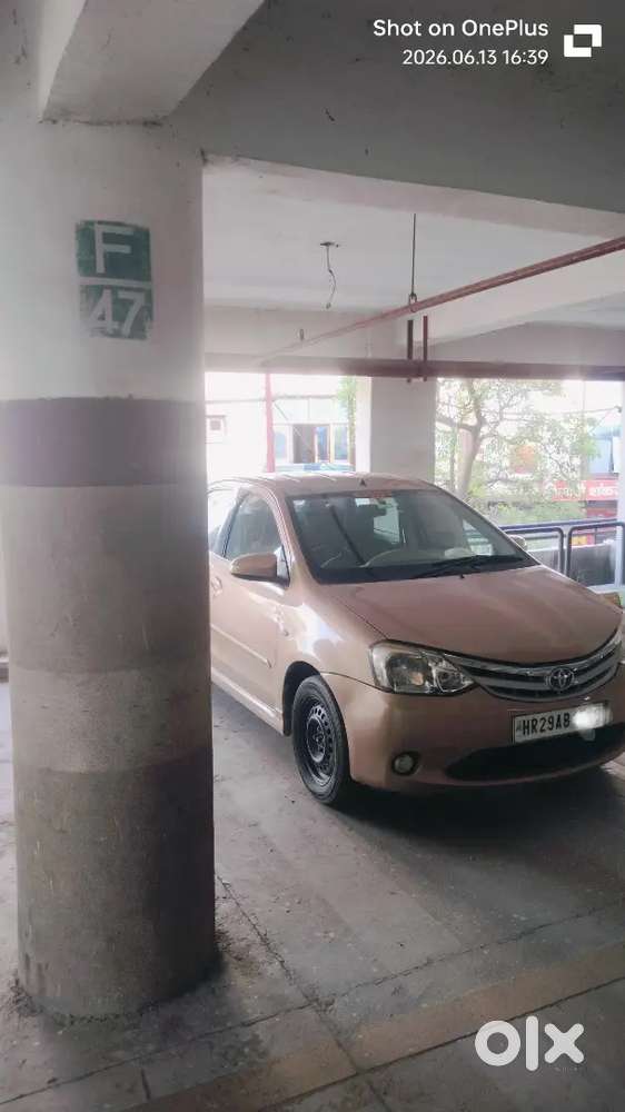 Toyota Etios 1.5 G 2011