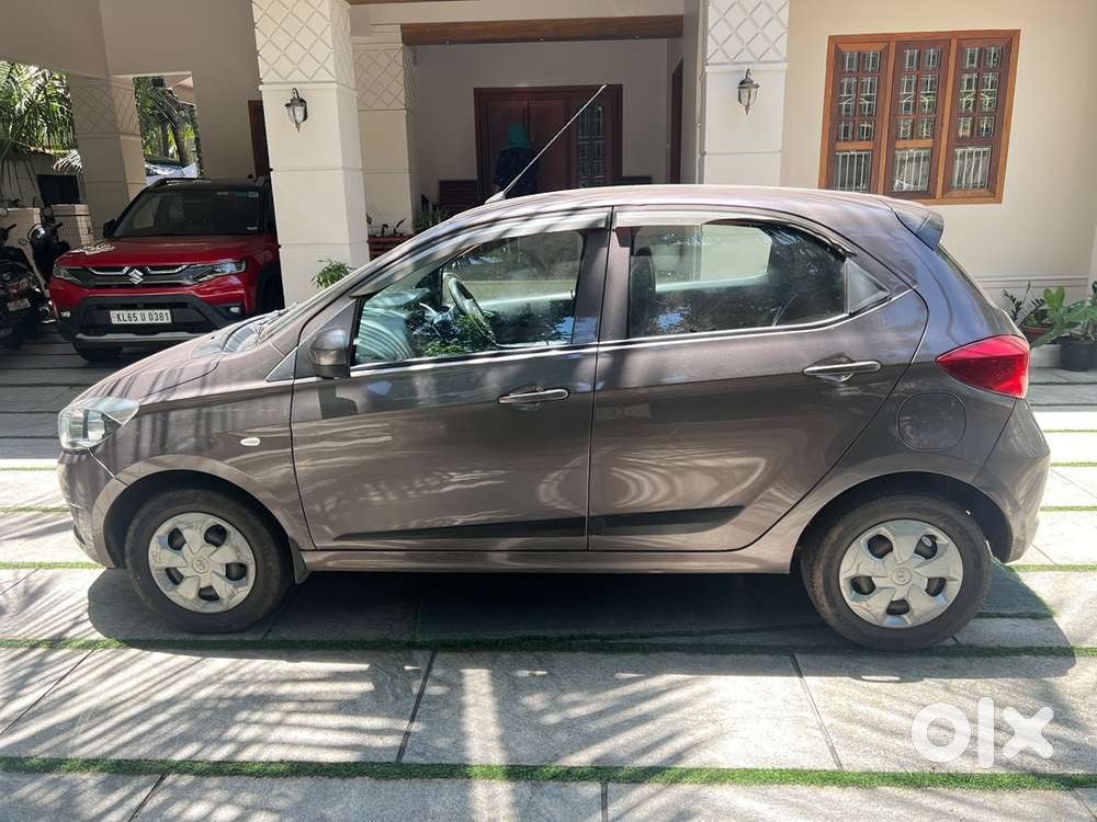 Tata Tiago Petrol 2018