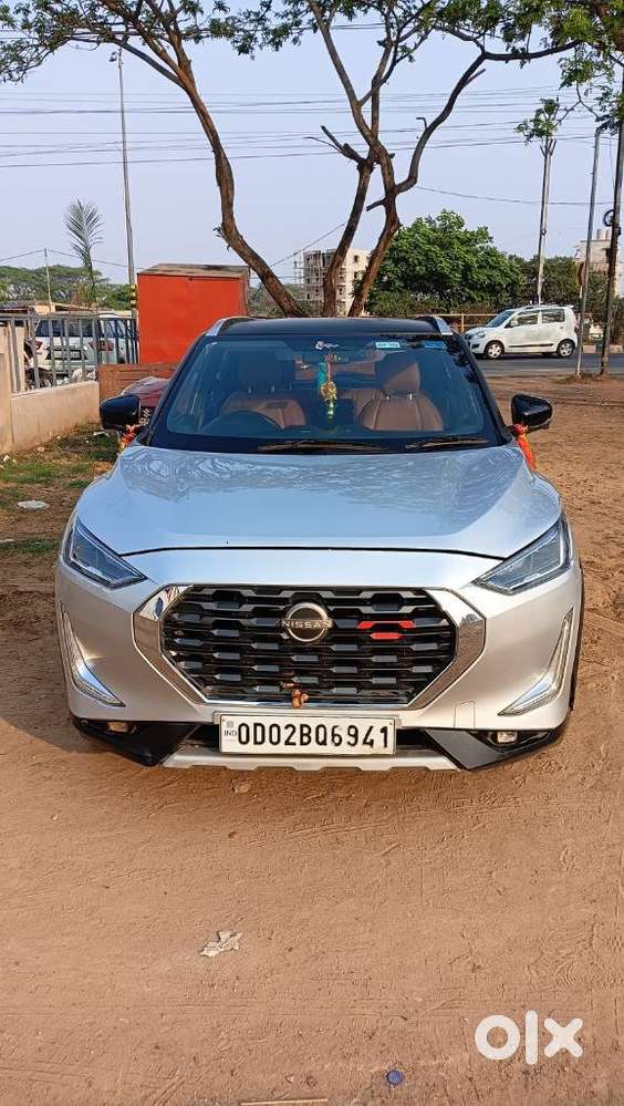 Nissan Magnite 1.0 Xv Premium Turbo Cvt (o), 2021, Petrol