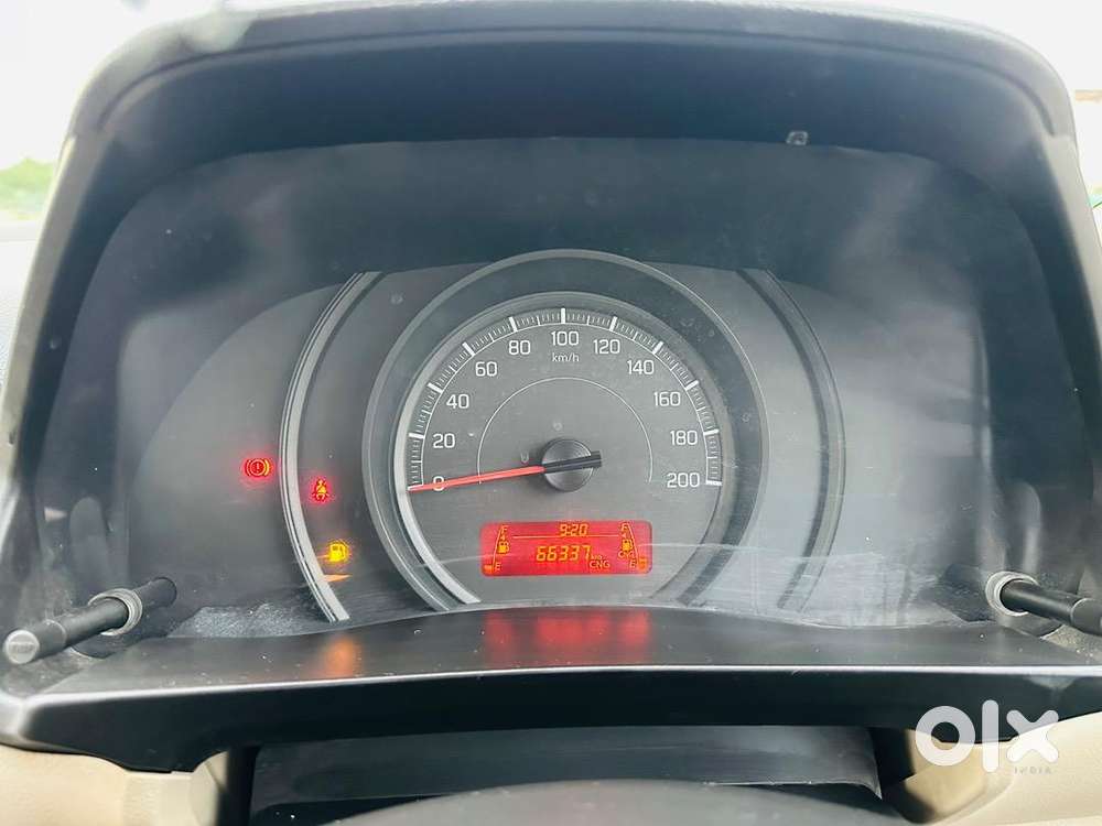 Swift Dzire Tour-s Cng In Excellent Condition