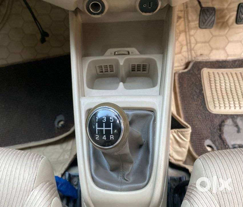 Maruti Suzuki Ertiga 2022-2023 Vxi Cng, 2022, Cng & Hybrids