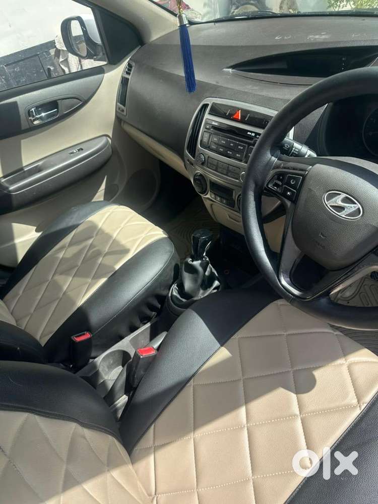 Hyundai I20 2012 Diesel Well Maintained/new Tyre/vip No
