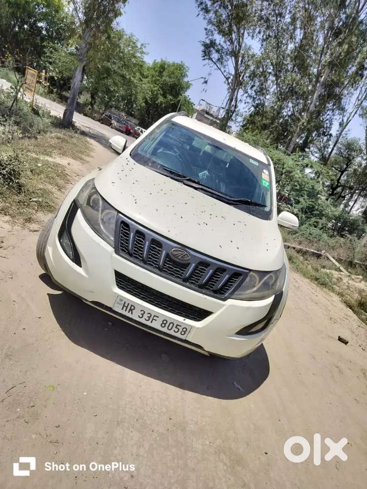 Mahindra Xuv500 2016 Diesel 92000 Km Driven