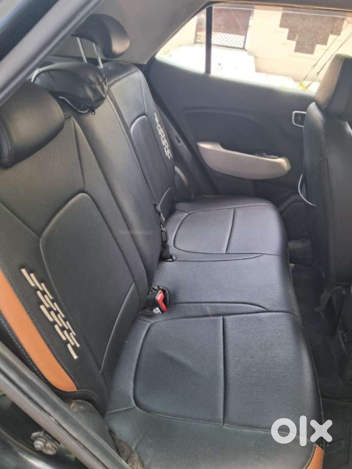 Hyundai Venue 1.2 S (o), 2024, Petrol