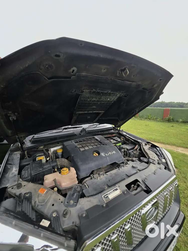 Mahindra Scorpio S4 2017