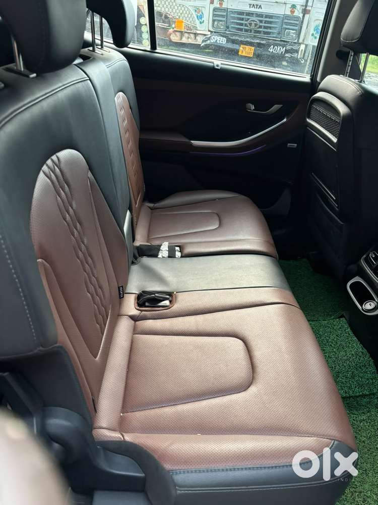 Hyundai Alcazar 2.0 Signature (o) Petrol At 7 Str, 2022, Petrol