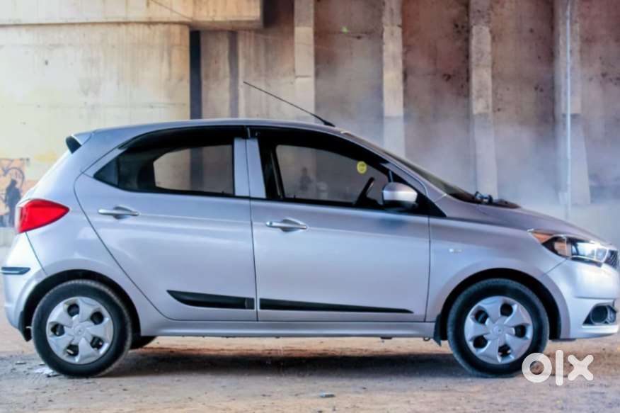 Tata Tiago 1.2 Revotron Xt, 2017, Petrol