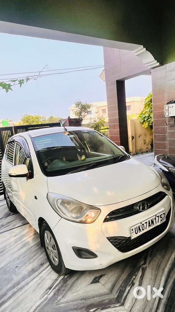 Hyundai I10 Petrol Manual 2012