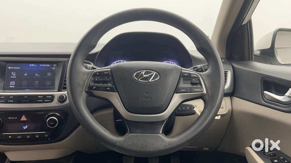 Hyundai Verna [2015-2017] Fluidic 4s 1.6 Crdi Sx (o) At, 2017, Petro..