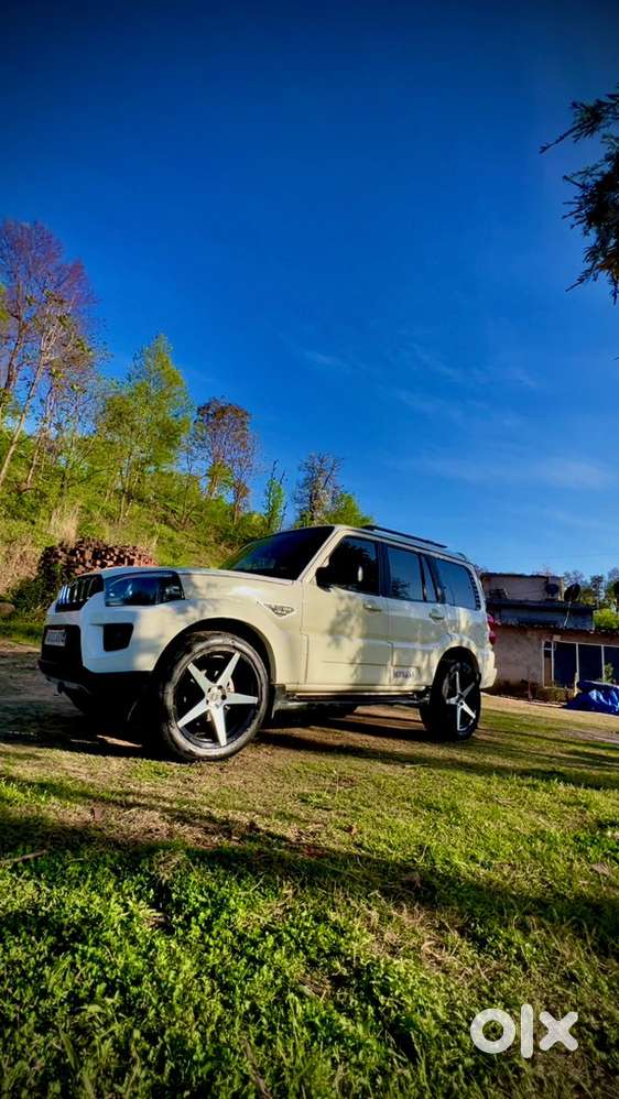 Mahindra Scorpio Classic 2018 Diesel Manual