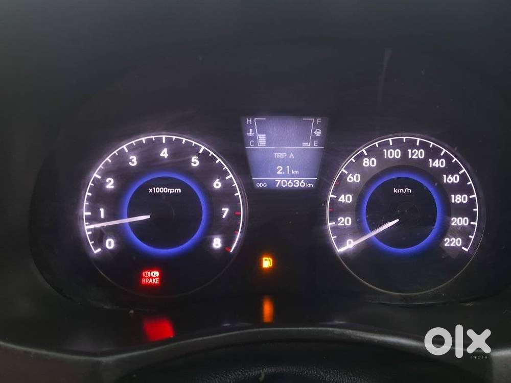 Hyundai Fluidic Verna 1.6 Vtvt Sx, 2015, Petrol