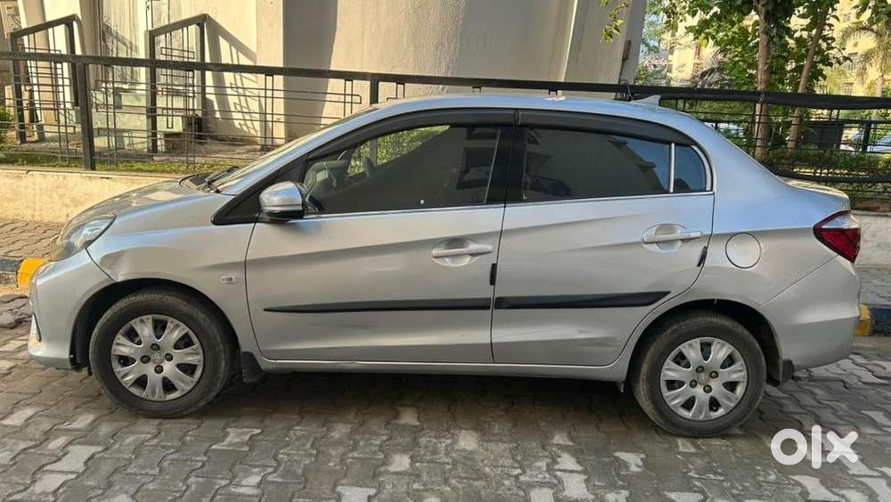 Honda Amaze 2017 Cng & Hybrids Good Condition