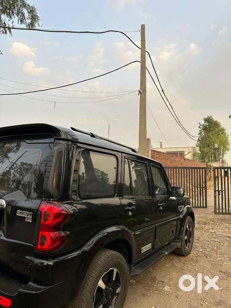 Mahindra Diesel Car 2019