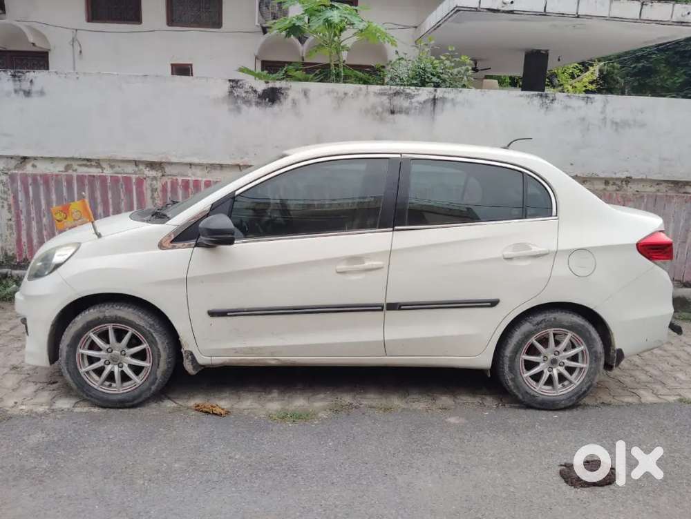 Honda Amaze 1.2 E 2015 Petrol Manual