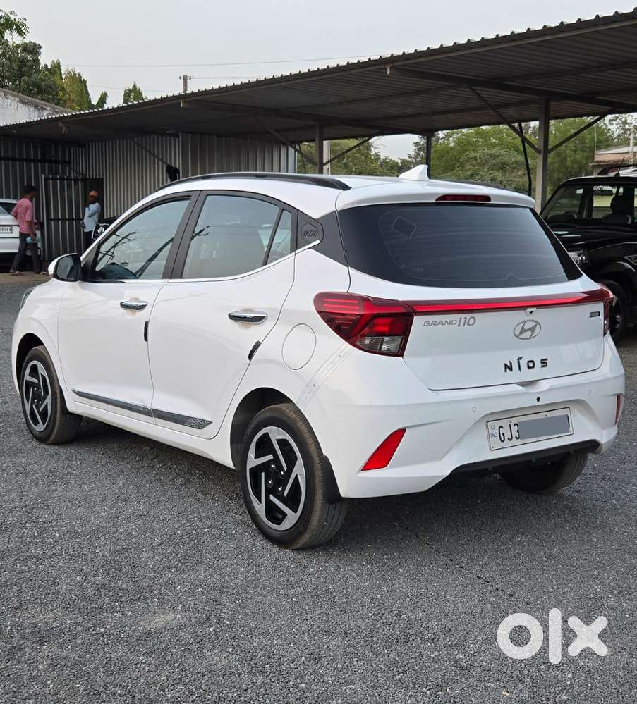 Hyundai Grand I10 Nios Sportz Diesel Mt, 2024, Cng & Hybrids