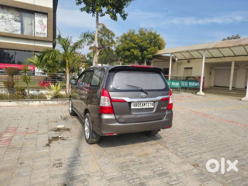 Toyota Innova 2014 Diesel Well Maintained