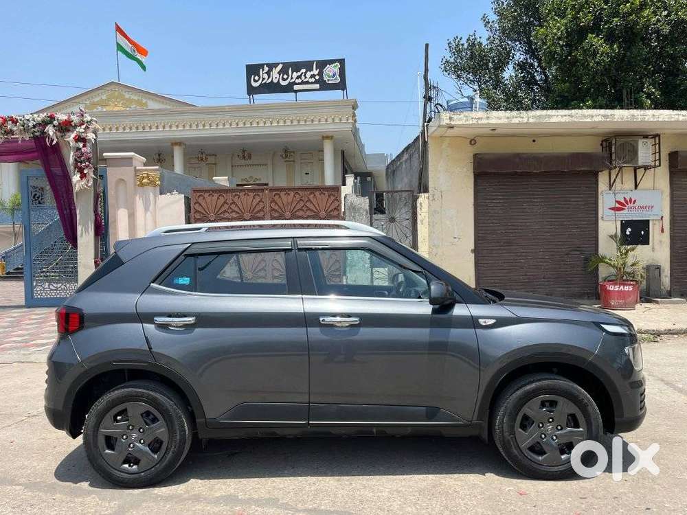 Hyundai Venue S Plus Mt 1.2 Kappa, 2024, Petrol