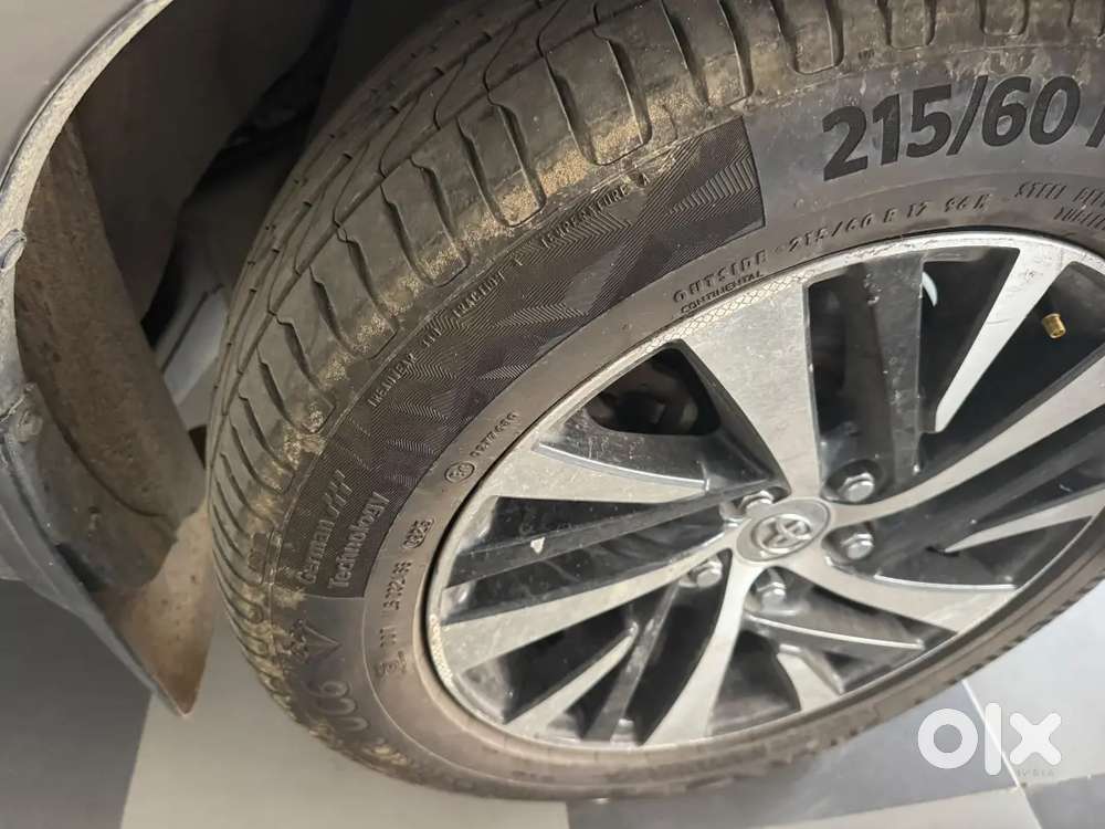 Toyota Innova Crysta 2023 Diesel At
