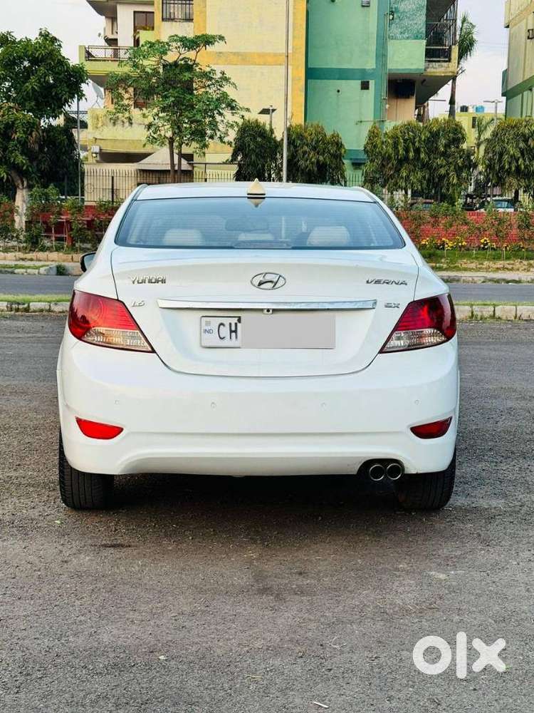 Hyundai Verna Fluidic 1.6 Crdi Sx Opt, 2012, Diesel
