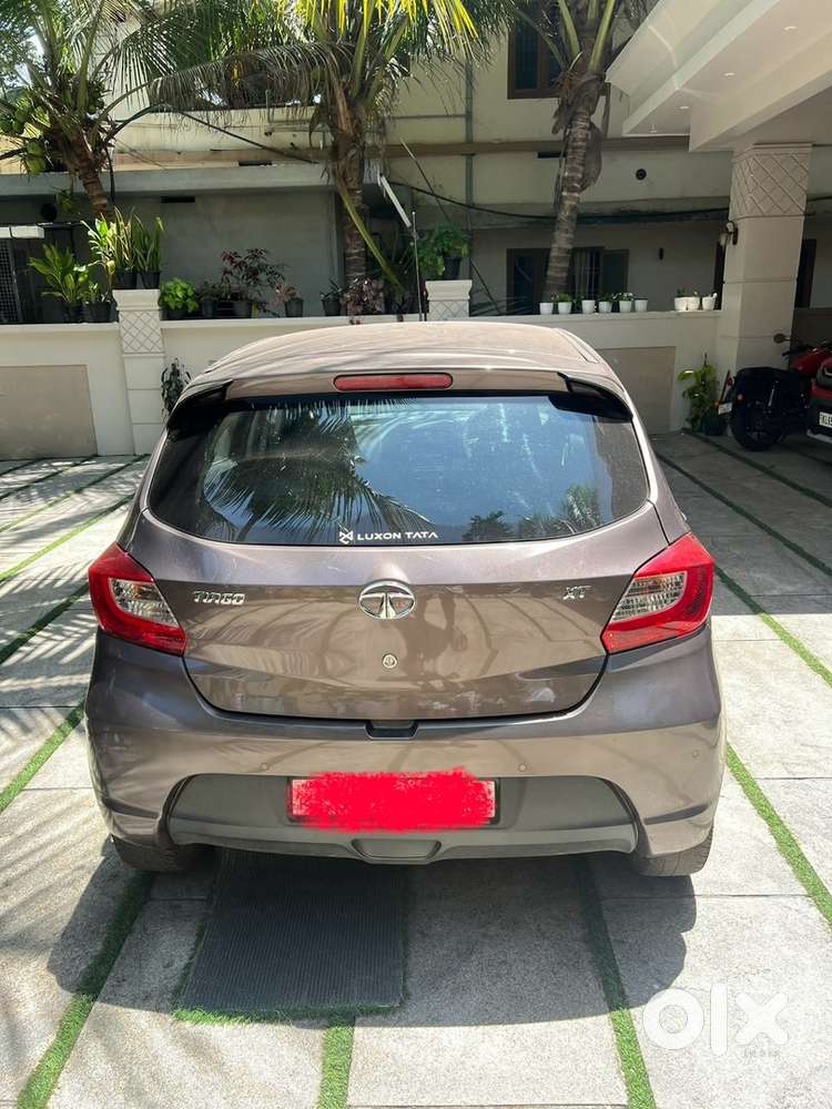 Tata Tiago Petrol 2018