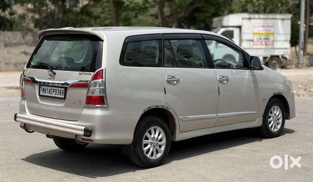 Toyota Innova 2.5 Ev (diesel) Ps 8 Seater Bs Iv, 2014, Diesel