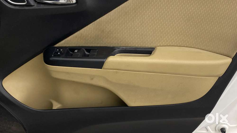 Honda City 1.5 V 5th Gen I-vtec Mt, 2022, Petrol