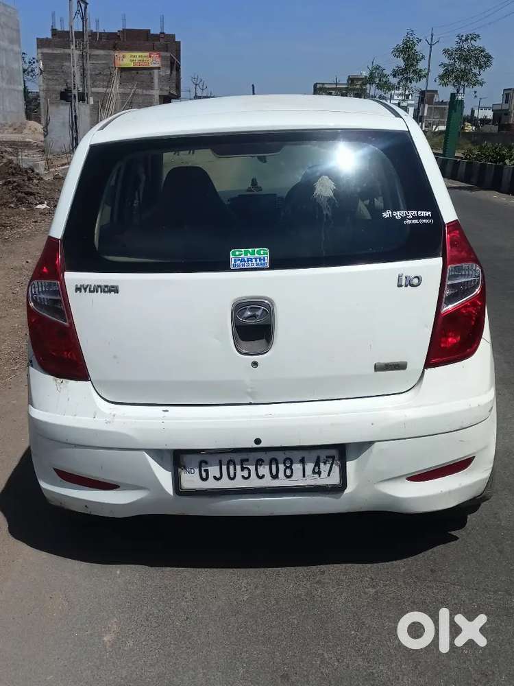 Hyundai I10 2011 Cng & Petrol 86000 Km Driven