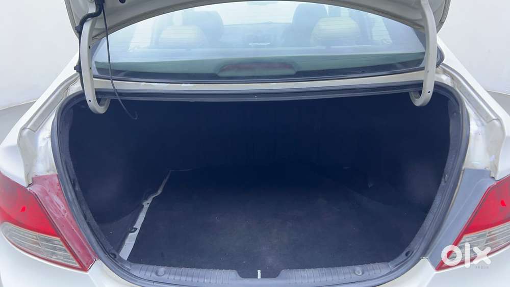 Hyundai Verna Sx Crdi At, 2014, Diesel