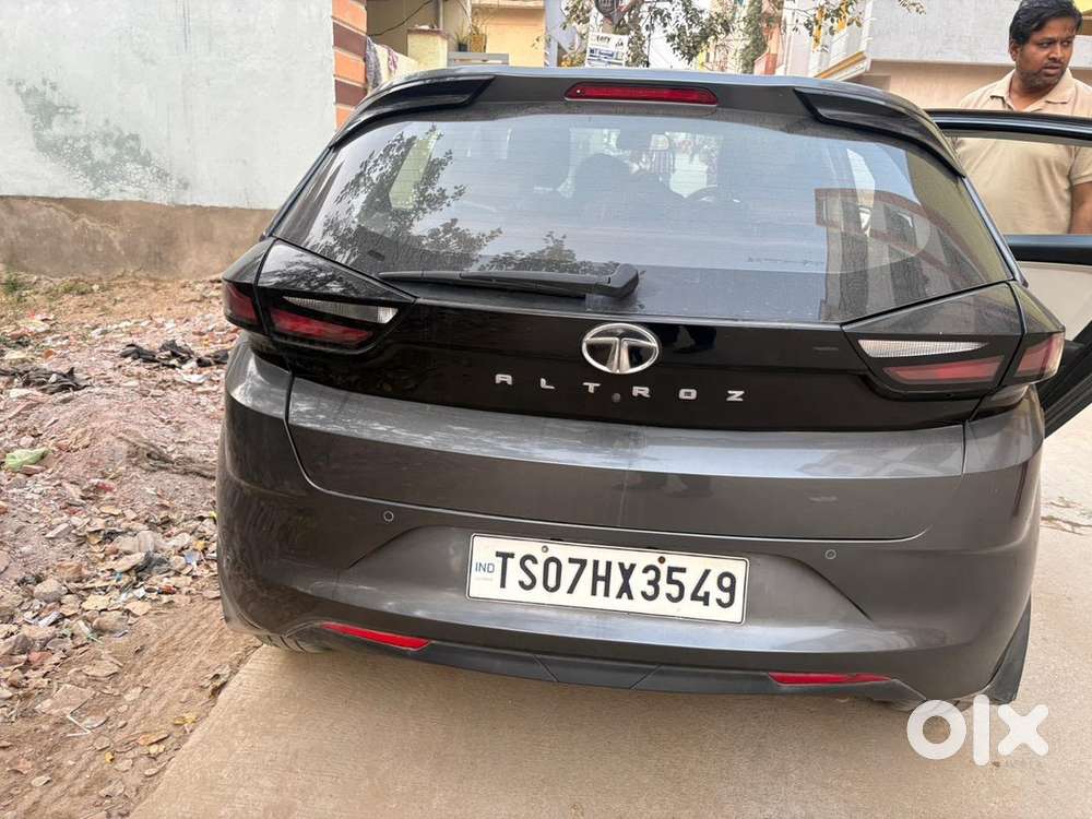 Tata Altroz Petrol 2021