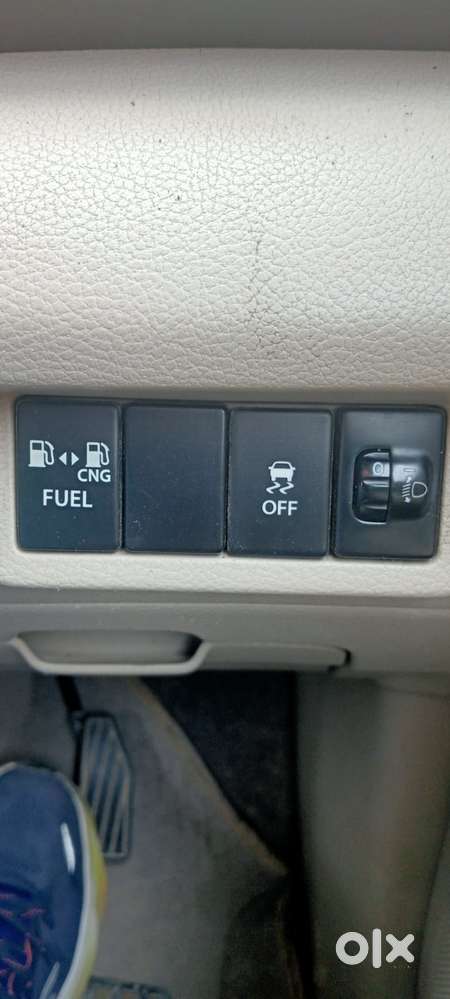 Maruti Suzuki Ertiga 1.4 Vxi Cng Anniversary Edition, 2023, Cng & Hy..