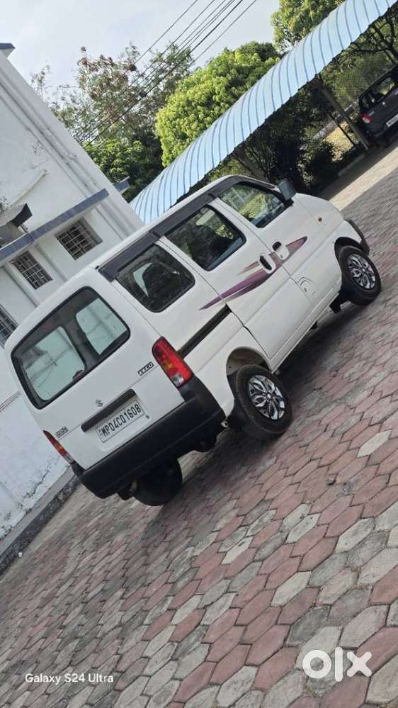 Maruti Suzuki Eeco 5 Str With A/c+htr, 2015, Petrol