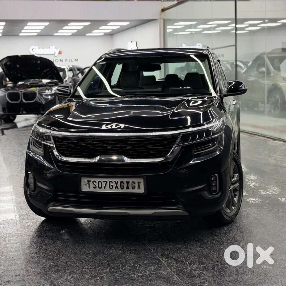 Kia Seltos 1.5 Htx At Ivt  Black Color 2019 Showroom Track Beautiful
