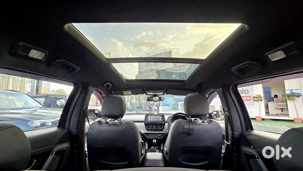 Tata Safari 2.0 Xza Plus Jet, 2022, Diesel