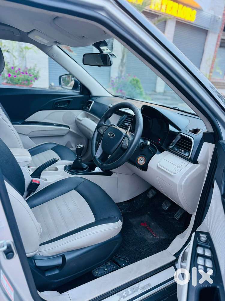 Mahindra Xuv300 W6, 2019, Petrol