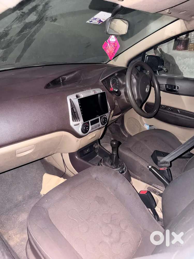 Hyundai I20 2012 Petrol 132000 Km Driven