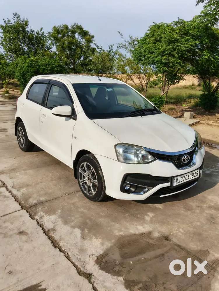 Toyota Etios Liva 2013