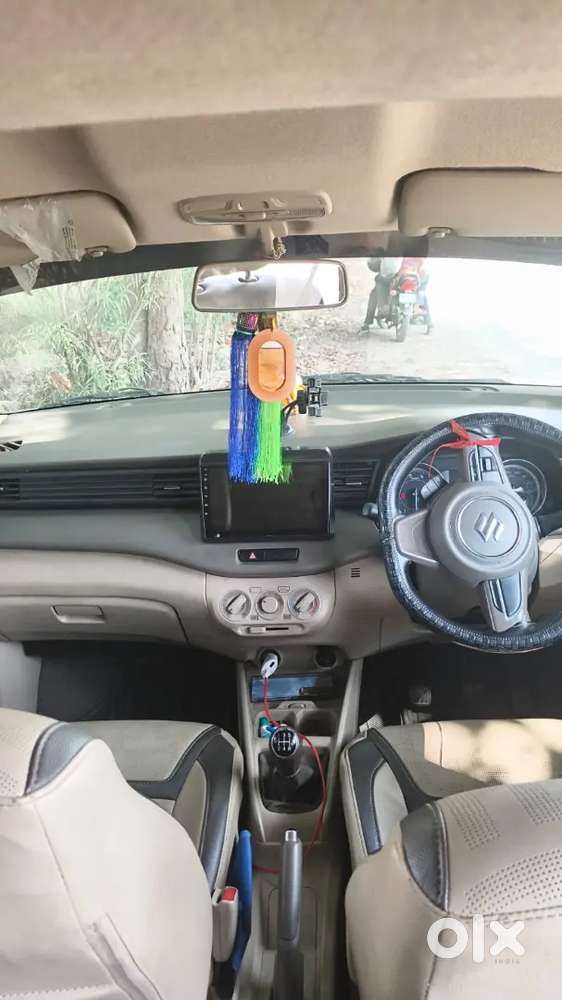 Maruti Suzuki Ertiga 2024 Cng & Hybrids 70000 Km Driven