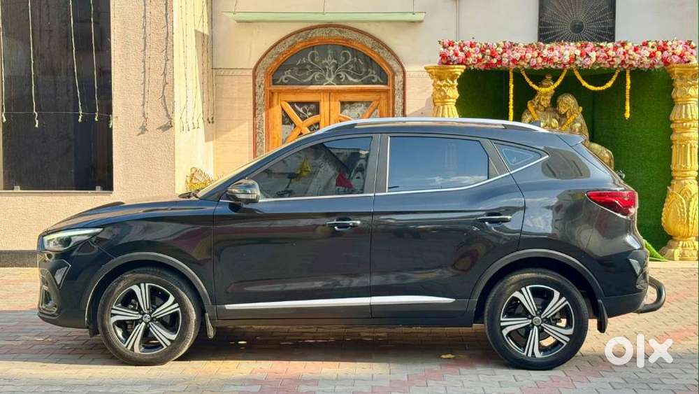 Mg Astor Smart Cvt Black Storm, 2024, Petrol